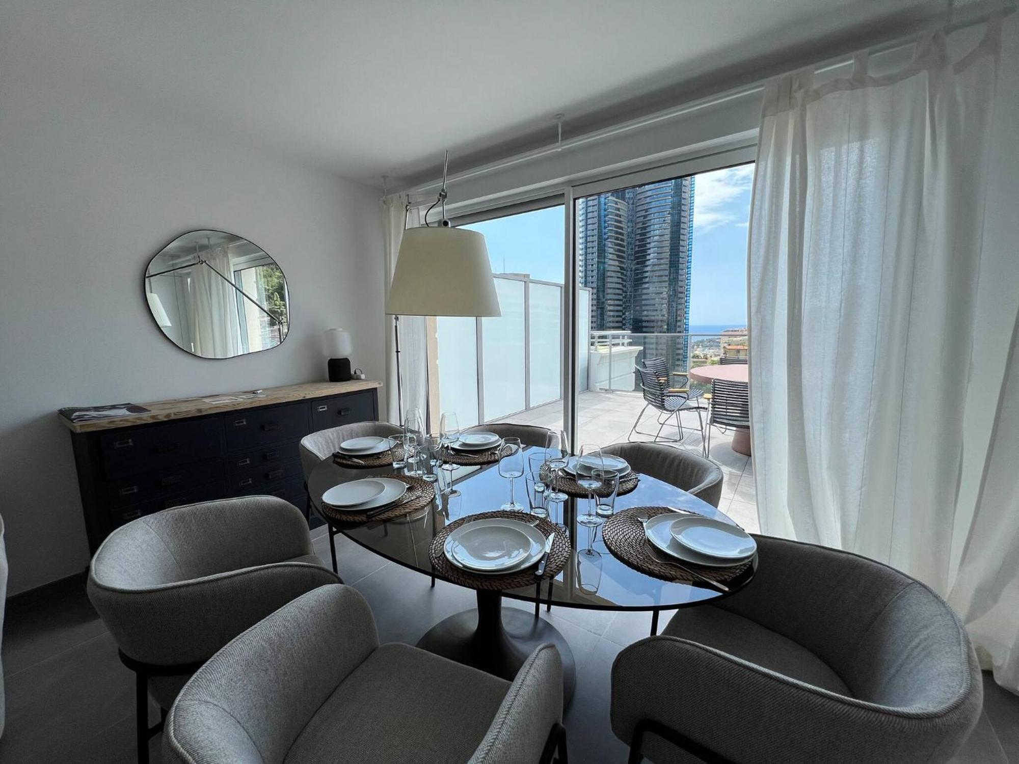 Sun Paradise Seaview&Terrace Parking&Pool 보솔레이 외부 사진