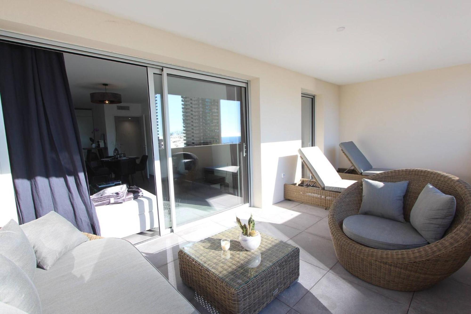 Sun Paradise Seaview&Terrace Parking&Pool 보솔레이 외부 사진