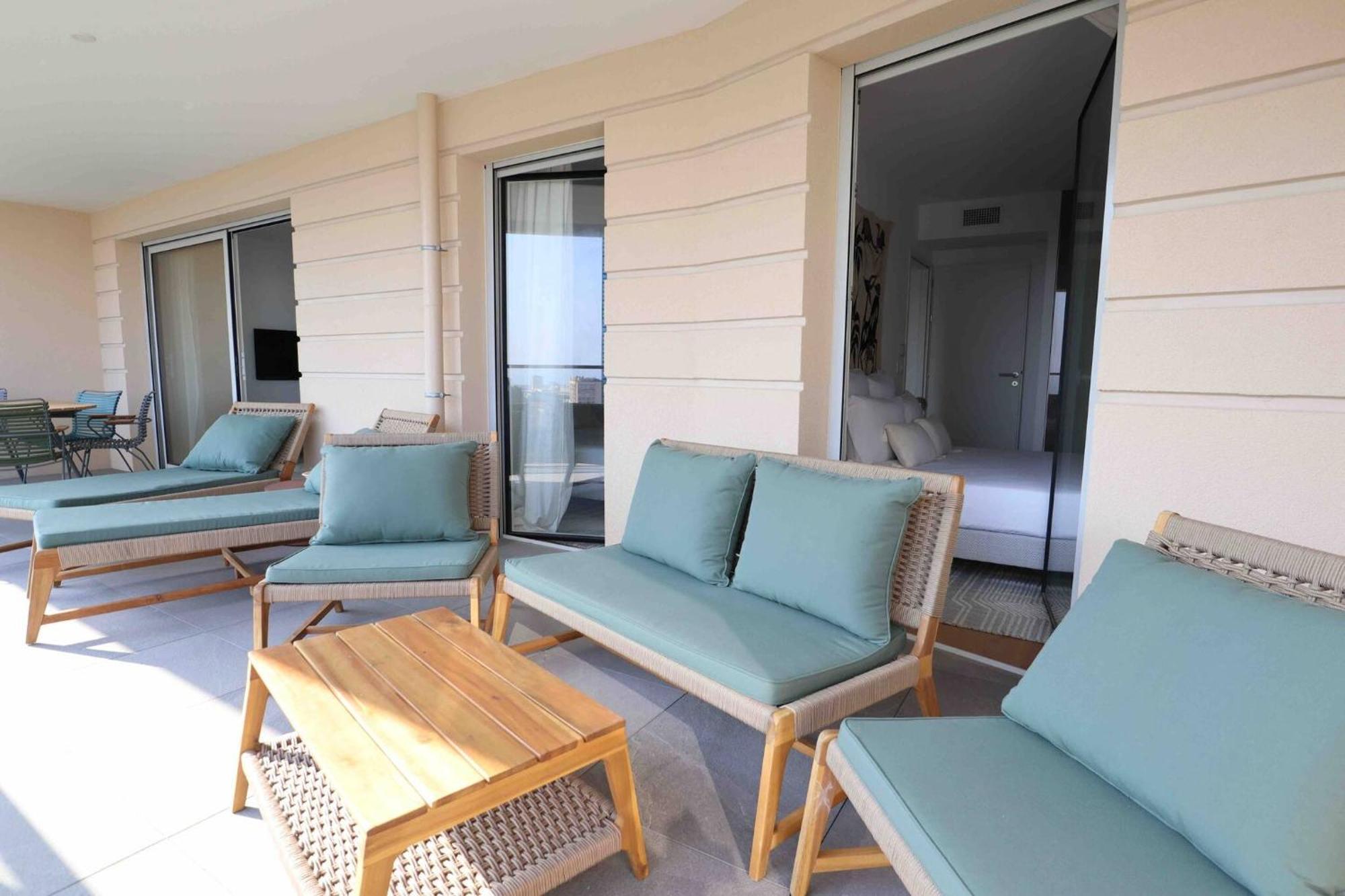 Sun Paradise Seaview&Terrace Parking&Pool 보솔레이 외부 사진